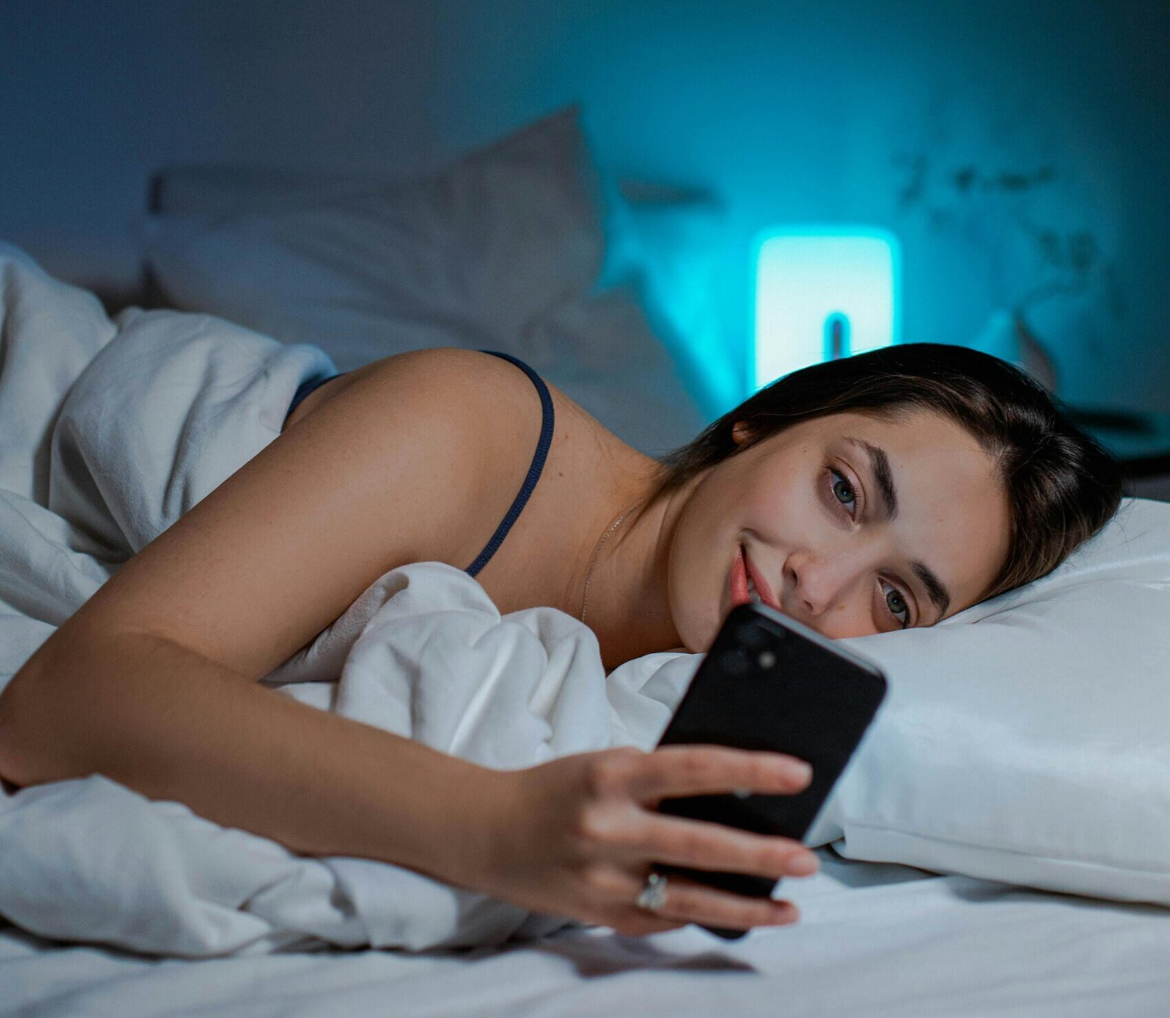 Teen Sleep Crisis Deepens as Teens Fall Short of Eight Hours