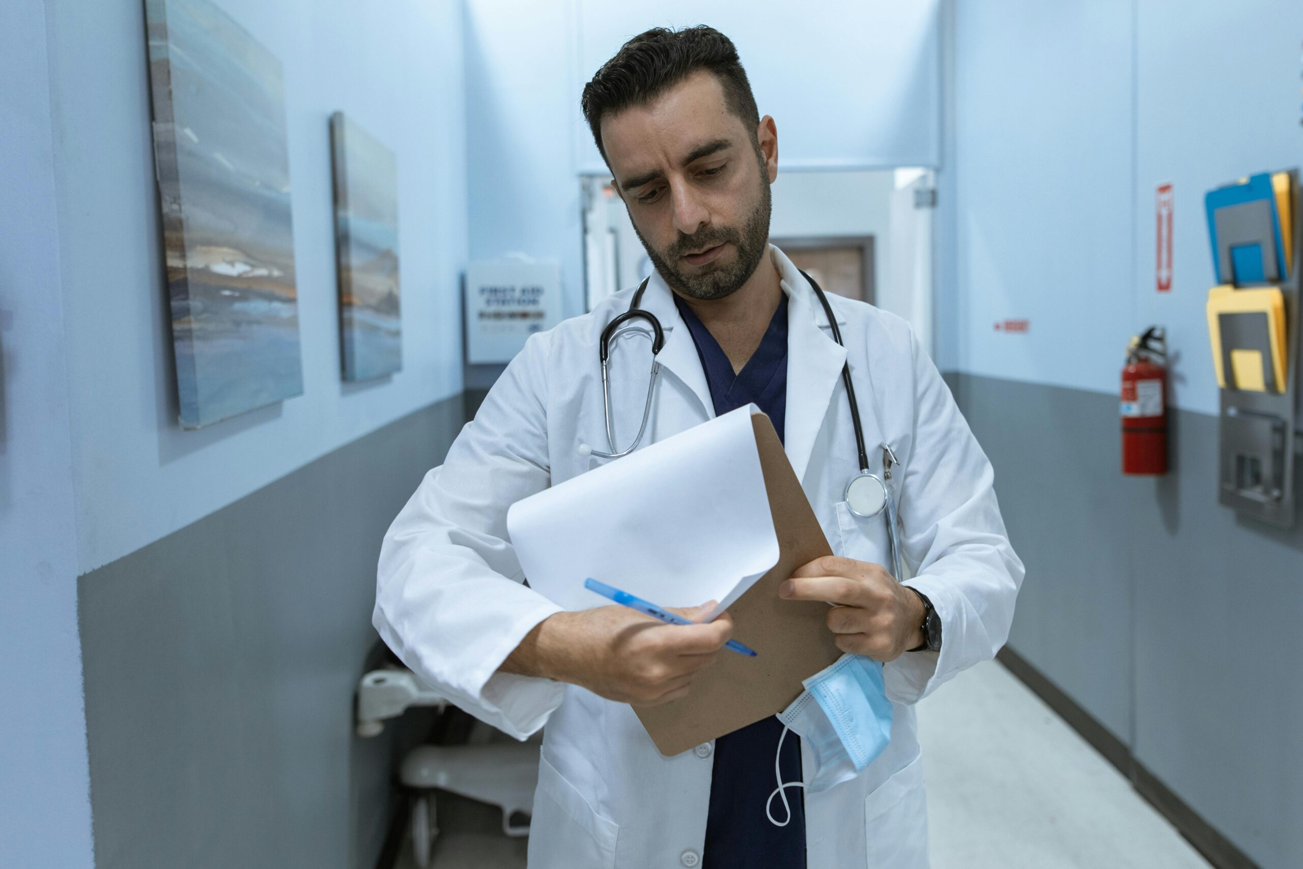 Doctors Leaving Medicine Sooner Than Ever