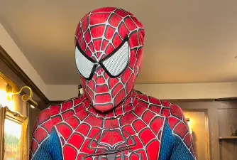 Jacked Dad Takes on Tom Holland's 20 Minute Cindy Workout and Pays a Brutal Price