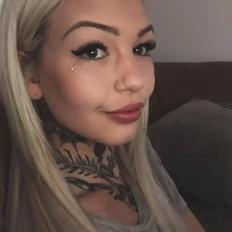 World’s Most Tattooed Woman Reveals Insane Footage of Her Eyeballs Being Inked Blue